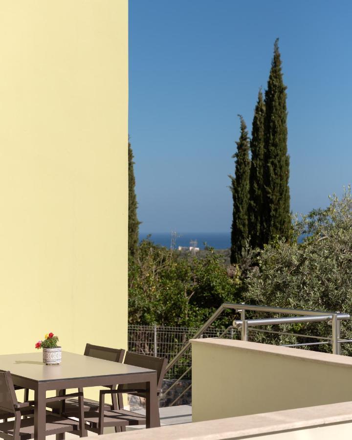 Mela Luxury Apartments Maroulas Exterior photo