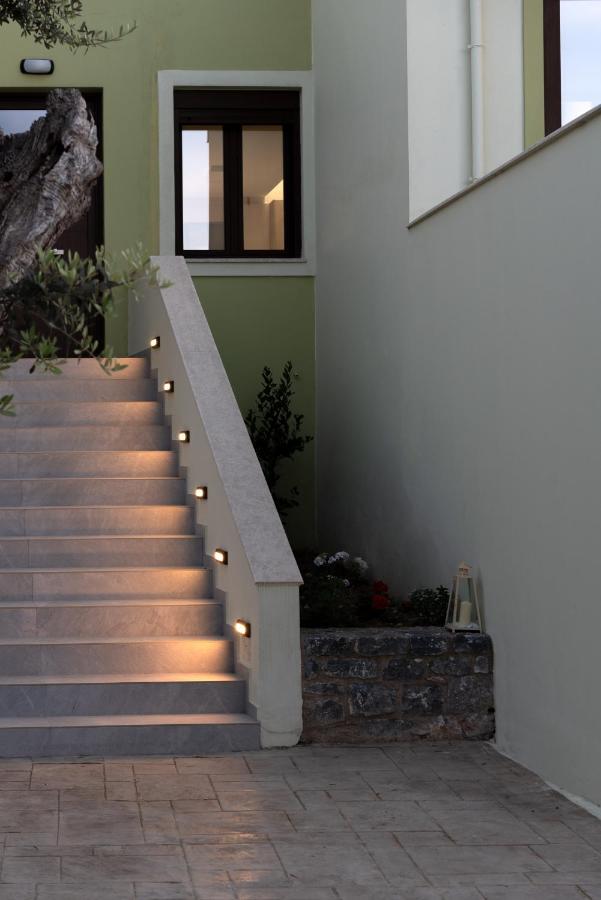 Mela Luxury Apartments Maroulas Exterior photo